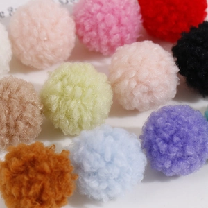 Pompons colorés en fausse fourrure douce pour bricolage de boucles d'oreilles et bijoux