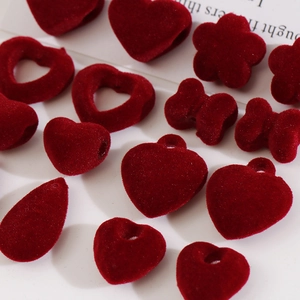 Componentes de joyería DIY de terciopelo rojo con forma de corazón y flor para manualidades