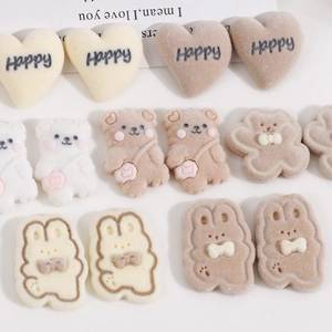 Beflockte DIY-Cartoon-Patches mit niedlichem Herz Bär und Kaninchen für Bastelarbeiten