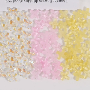 DIY Gradient color four-leaf flower glass beads for handmade jewelry accessories
