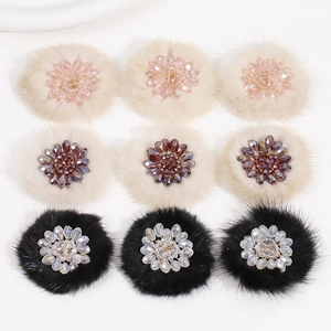Handmade Woven Flower Patch Accessory With Real Fur And Glass Beads For DIY Headwear Clothing Decoration Winter Jewelry Women
