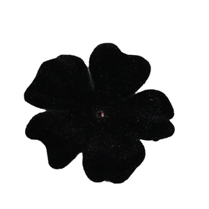 Accessori a fiore nero in velluto a cinque petali con foro centrale per gioielli DIY