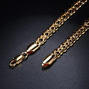 Heren hip-hop 18K vergulde Cubaanse ketting met een gepolijste karabijnsluiting design