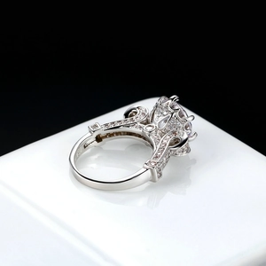 Sparkling S925 sterling silver crown ring with large round zircon and micro-pave setting