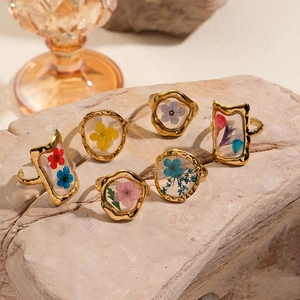 French style open rings set with preserved dried flowers in gold stainless steel frames