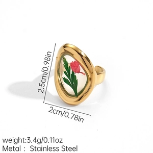 Detail showing dimensions of golden stainless steel ring with red dried flower insert