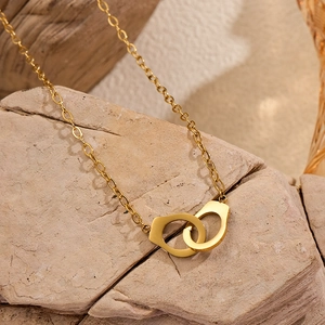 Polished 18K gold plated handcuffs pendant necklace with interlocking loops for couples