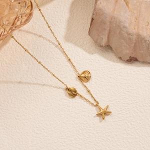 Barocke Y-Halskette mit geometrischem Muschel-Anhänger, 18k Gold beschichtet