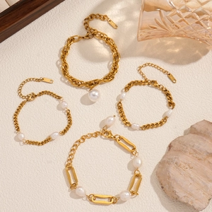18K gold-plated stainless steel Cuban link bracelets with elegant freshwater pearls