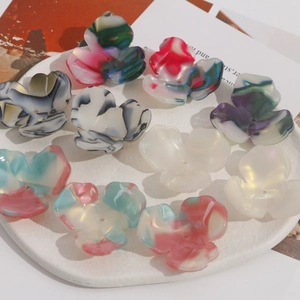 Acetat-Blumenanhänger im Tusche-Stil für DIY-Schmuck und Haarschmuck