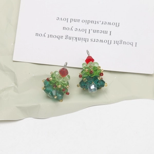 Handgefertigte bunte Glasperlen-Weihnachtsbaum-Anhänger mit Silberösen für DIY-Schmuck