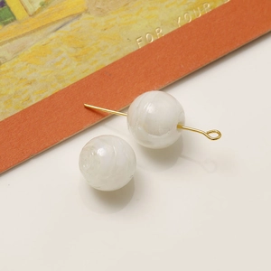 Macro di perle di vetro marmorizzato da 12mm con perni dorati per la creazione di gioielli fai-da-te