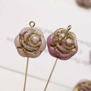 Gradient lavender rose glass beads with gold accents for DIY jewelry making