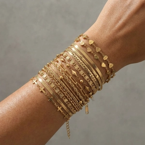 Bracelet en Acier Inoxydable Or pour Femme Minimaliste Cœur Croix Chaîne Cubaine Serpent Bijoux Réglables Mode