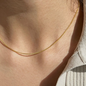 Minimalist polished gold stainless steel satellite chain necklace for women