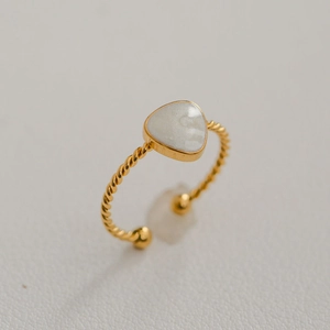 Bague ajustable en acier doré torsadé avec incrustation d'un triangle blanc élégant