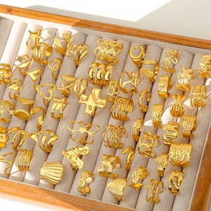 Set di anelli in acciaio inossidabile placcato oro 18k con disegni geometrici e floreali