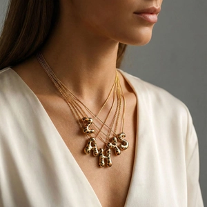 Collar con Colgante de Alfabeto con Estampado de Leopardo de Acero Inoxidable para Mujer Joyas de Letras Iniciales Bubble Bañadas en Oro
