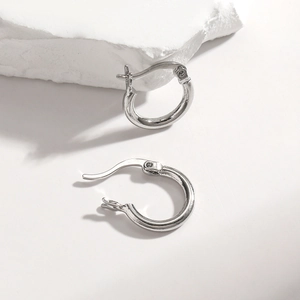 Minimalist S925 sterling silver hoop earrings with polished mirror finish on stone