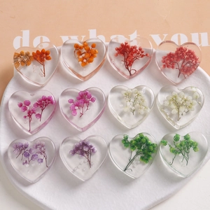 Sweet Heart Shape Resin Pendants With Dried Flowers And Artificial Pearls DIY Handcrafted Jewelry Making Charms Accessory For Women