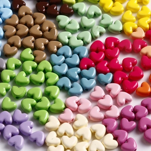 Πολύχρωμες ακρυλικές χάντρες καρδιά macaron για DIY κατασκευή κοσμημάτων