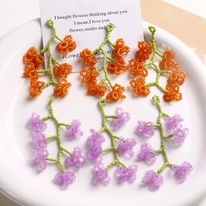 Perles fleurs à pompons en verre faites à la main pour bijoux et loisirs créatifs DIY