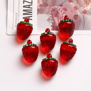 Pendentifs fraises en acrylique rouge translucide pour bijoux DIY lot de 6 pièces