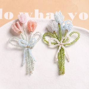 Pendentifs floraux faits main en perles de rocaille rose et bleu pour bijoux DIY
