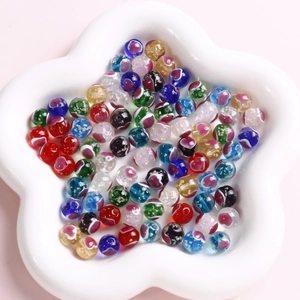 Bunte 10mm Glasperlen mit Herzmuster für DIY Schmuckherstellung und Armbänder Zubehör