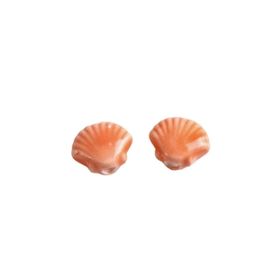 Polished orange fan shell ceramic beads with a side-drilled hole for DIY jewelry making