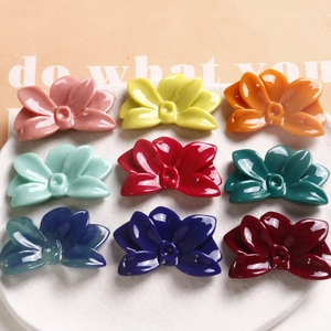 Glossy Resin Flower Shape DIY Jewelry Accessories For Earrings Hairpins Making Colorful Floral Patches For Women Crafting