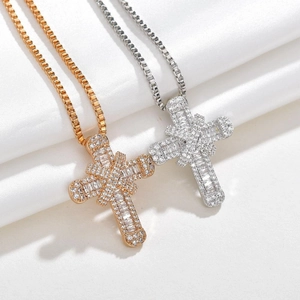 Hip Hop Copper Zirconia Cross Pendant Necklace For Men Women Iced Out Religious Gothic Street Style Bling Jewelry Accessory