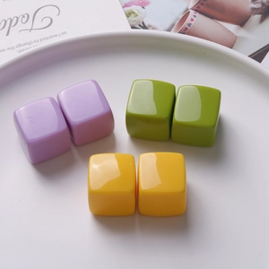 20mm colorful glossy resin cube beads for DIY jewelry making in purple green and yellow
