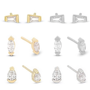Minimalistische geometrische zirkoon oorknopjes in goud en zilver op witte achtergrond