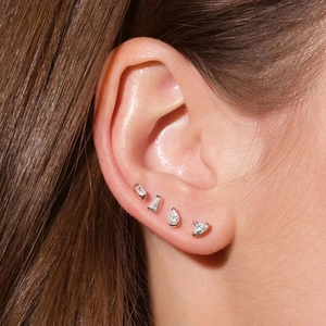 Minimalistische 4-delige geometrische zirkonia oorbellen met marquise, vierkant en hartvorm