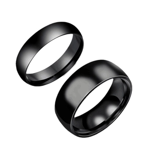 Gepolijste zwarte titanium stalen ringenset voor dames en heren met satijnen afwerking