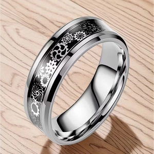 Bague industrielle en acier titane avec motif engrenage sur incrustation noire mixte