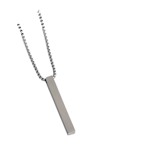 Minimalistische silberne Edelstahl-Rechteck-Halskette mit einer feinen Box-Kette