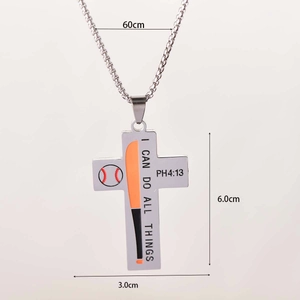 Detail van de honkbalkruis hanger met afmetingen 6,0x3,0 cm en een kettinglengte van 60 cm