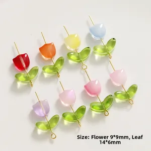Bunte transluzente Glasperlen in Tulpenform mit grünen Blättern für DIY Schmuckherstellung