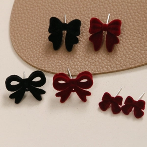 Boucles d'Oreilles Clous Nœud Floqué Vintage Avec Tige en Argent Sterling 925 Alliage Rouge Noir Élégantes Boucles d'Oreilles Nœud pour Bijoux Femme