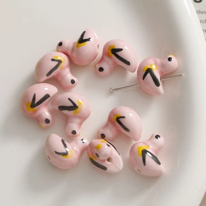 Rosa Keramik-Flamingo-Perlen für DIY-Schmuckherstellung mit glänzendem Finish