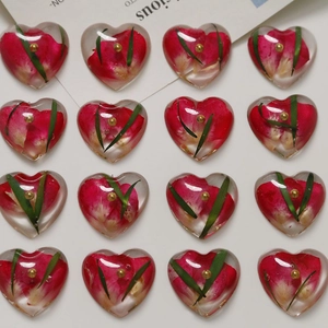 Set of 16 heart-shaped resin charms with real dried rose petals for DIY jewelry making
