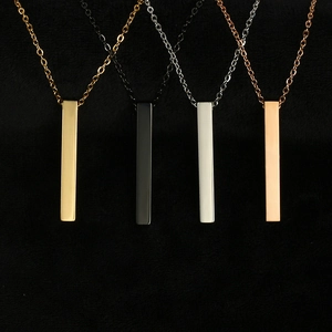 Collier Pendentif Barre Rectangulaire Verticale en Acier Inoxydable Minimaliste Collier Géométrique Longue Bande Personnalisable Bijoux de Mode Unisexe