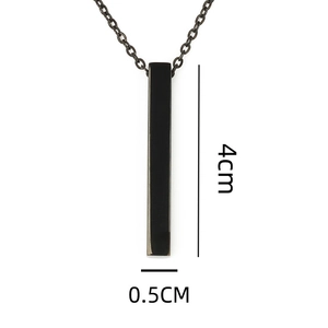 Collier avec pendentif rectangulaire noir minimaliste en acier inoxydable, hauteur 4 cm