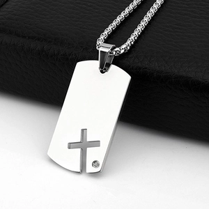 Collar de Colgante Dog Tag de Acero Inoxidable Hip Hop Con Patrón de Cruz Hueca Zirconia Incrustada Joyería para Hombre