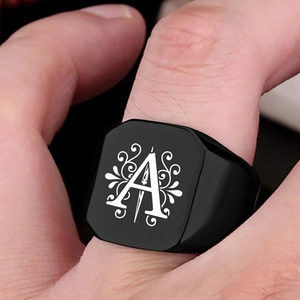 Men Personalized Black Titanium Steel Square Signet Ring Alphabet Initial Letter A-Z Retro Scroll Pattern Fashion Jewelry Ring