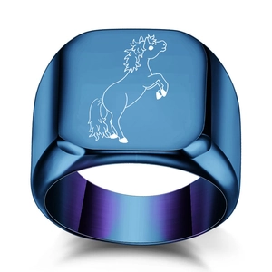 Minimalist stainless steel ring featuring a blue-purple gradient finish and horse line art