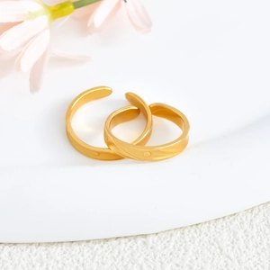 Minimalist gold open rings with matte brushed finish set of two on white tray