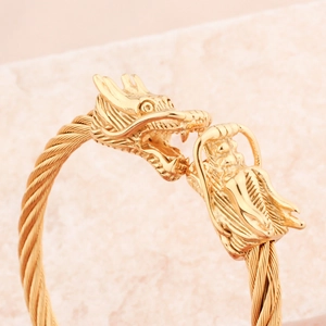 Punk golden stainless steel dragon head cable cuff bracelet with detailed engravings